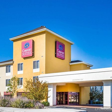 Comfort Suites Фернли Экстерьер фото